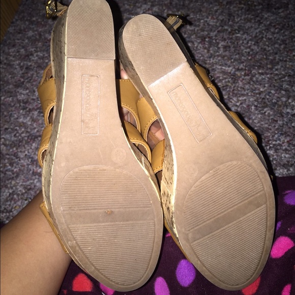 cute pumps - Picture 3 of 3