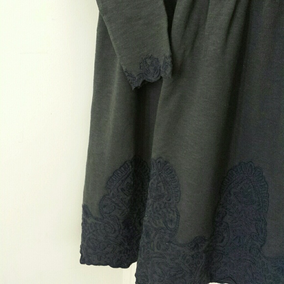 Ellie Dress - Picture 3 of 4