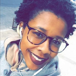 Meet your Posher, Kelsie