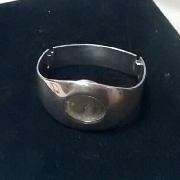 Anne Klein Watch - Picture 3 of 3