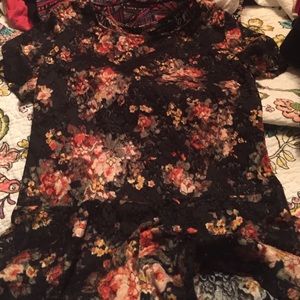 Forever 21 Fall Flowery Black shirt