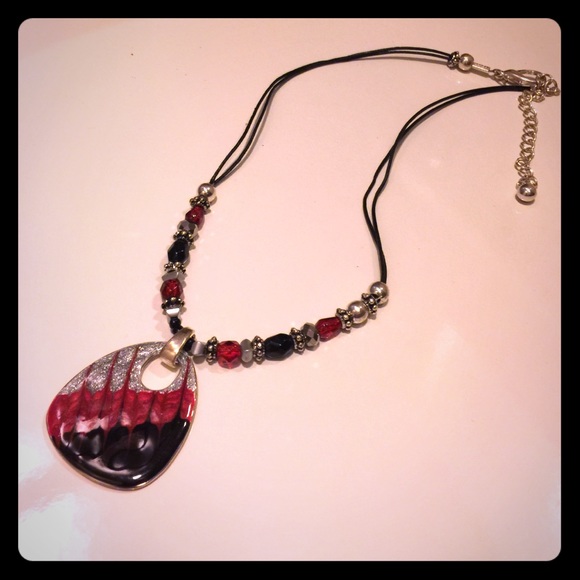 Black and red necklace!