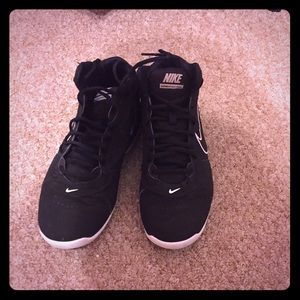 Black nikes