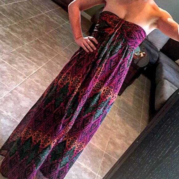 Xhilaration Dresses & Skirts - Beautiful Maxi