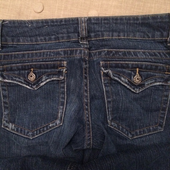 Guess Doheny Jeans Bootcut so cute FlASH SALE 💜 - Picture 4 of 4