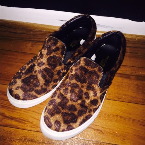 Cheetah Slip Ons 🚫SOLD🚫 - Picture 3 of 4