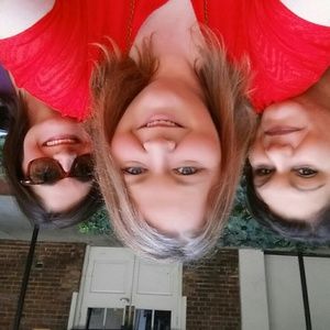 Meet your Posher, Catherine