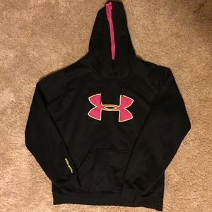Under Armour sweatshirt