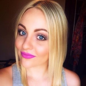 Meet your Posher, Lacey