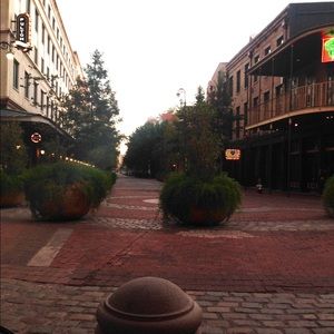 Meet your Posher, Jenn