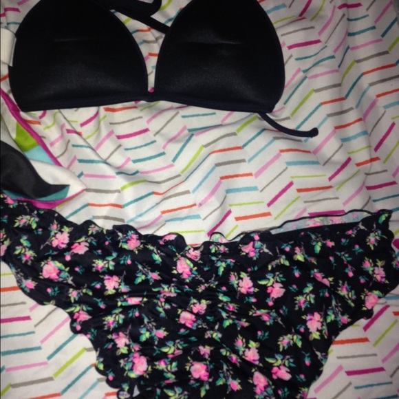 Bathing Suit - Picture 1 of 2
