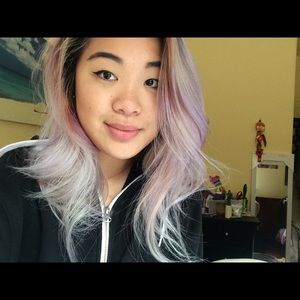 Meet your Posher, Olivia