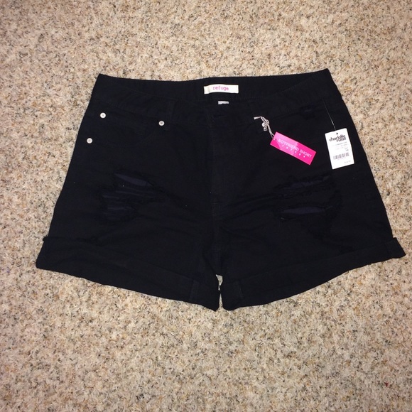 black denim boyfriend shorts
