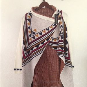 NWT Aztec wrap cardigan