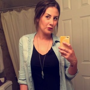 Meet your Posher, Karly