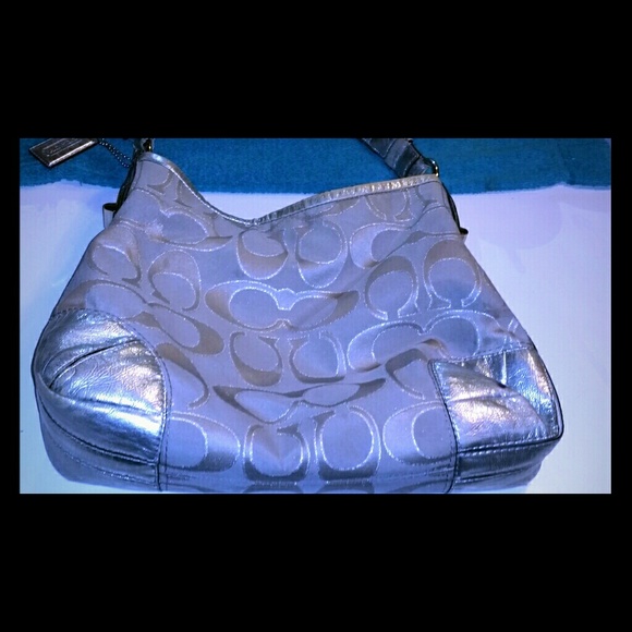 Authentic Coach purse
