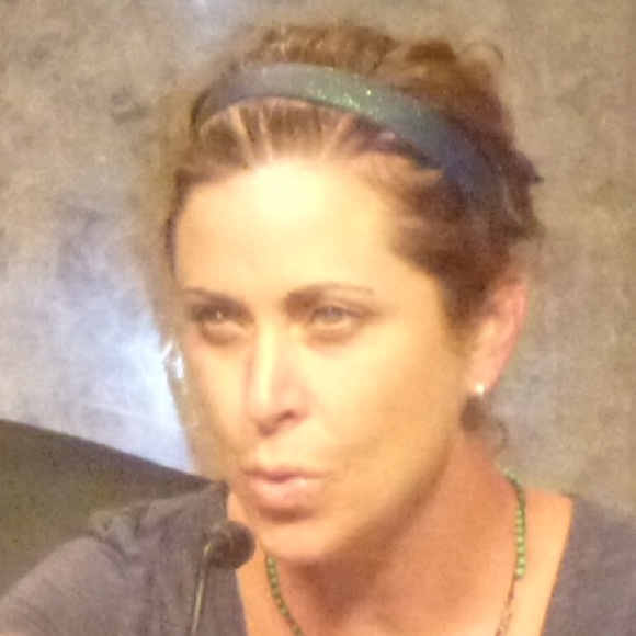 Meet your Posher, Lori - Picture 1 of 1