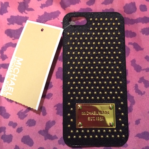 Black with gold studs iphone 5/5s phone case