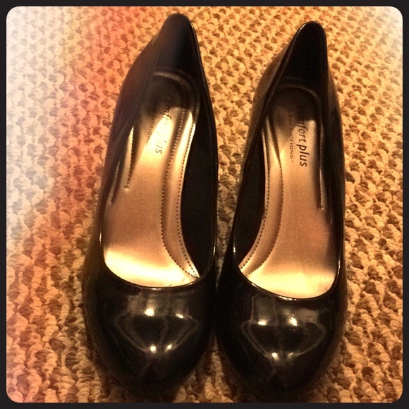 Comfort plus black heels