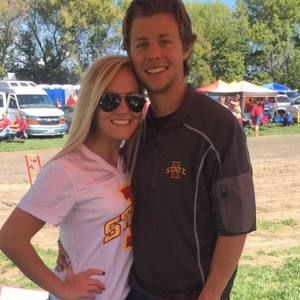 Meet your Posher, Cara