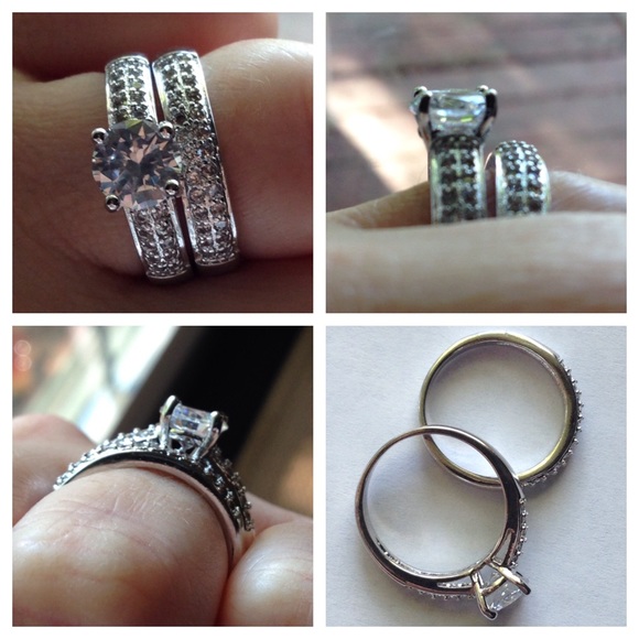 1.5 CT Cubic Zirconia Wedding Ring Set - Picture 3 of 4