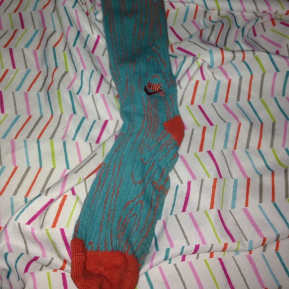 Nike Socks - Picture 1 of 2