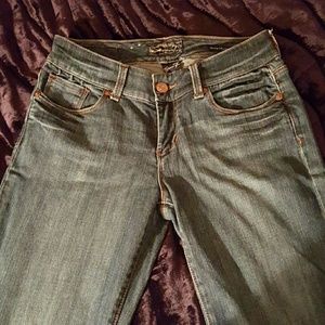 Seven jeans sexy flared at bottom  size 28