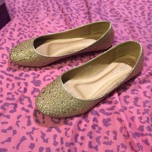 Light gold rhinestoned flats