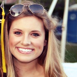 Meet your Posher, Jillian