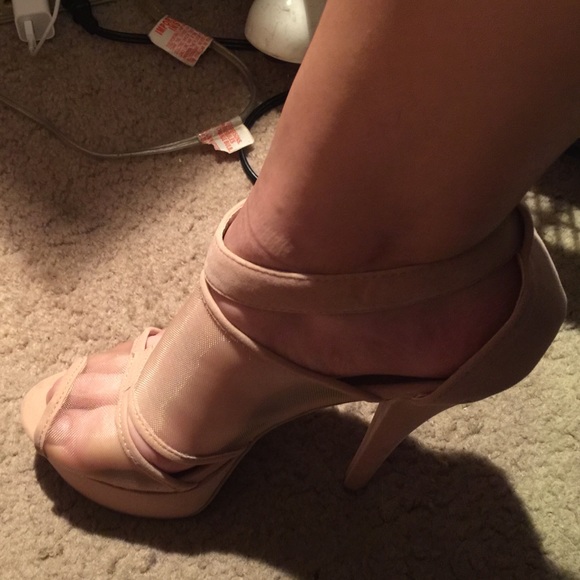 Charlotte Russe light pink/nude 5.5 inch heels