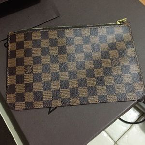 Louis Vuitton Pochette Damier new!