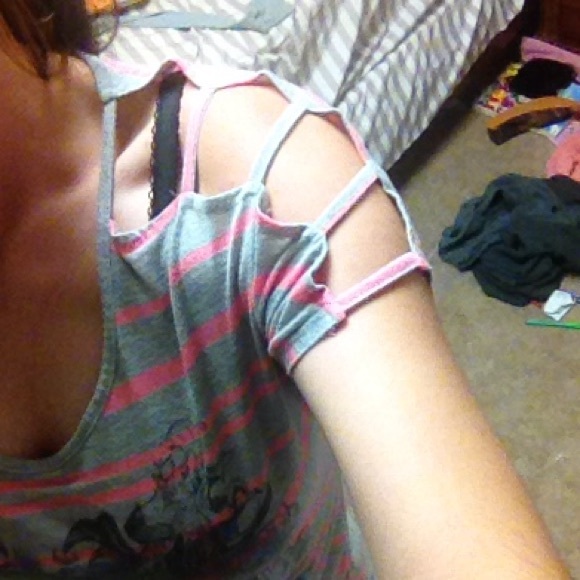 Shirt - Picture 3 of 3