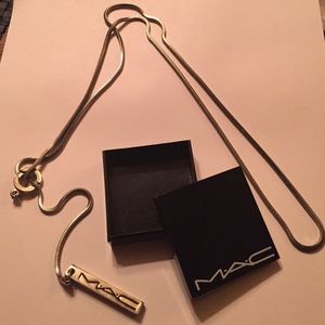 💯 AUTHENTIC MAC ARTIST ONLY EXCLUSIVE NECKLACE