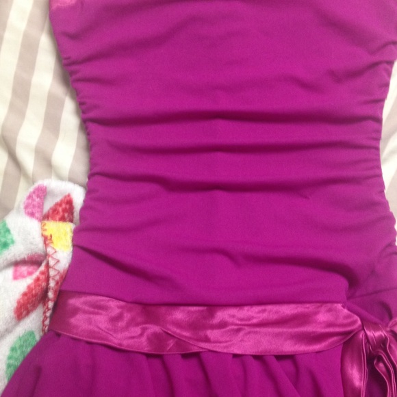 Dressed - Picture 4 of 4