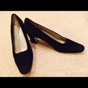 Black Suede Pumps