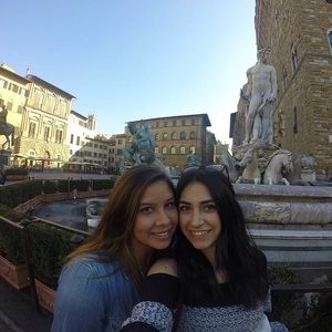 Meet your Posher, Francesca