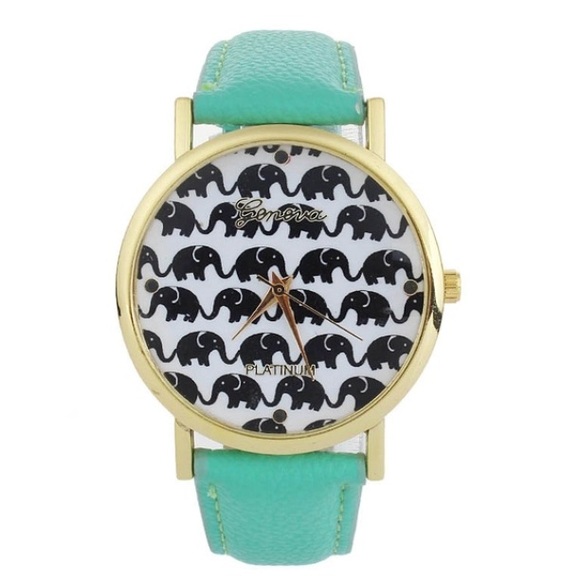 Accessories - 🎉HP7/1🎉NWOT Elephant Watch