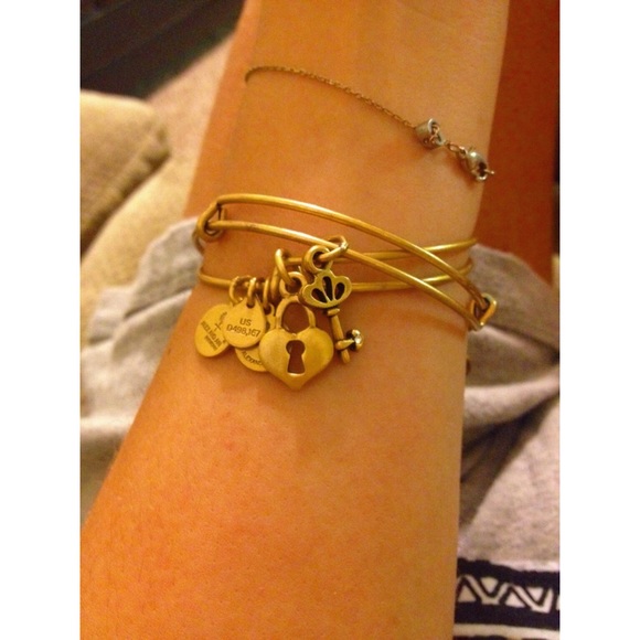 2 Alex & Ani bangles 🔑💛