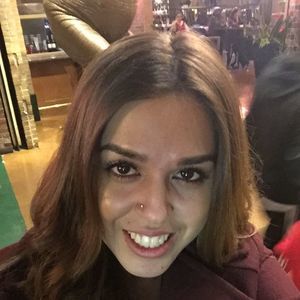 Meet your Posher, Yessica