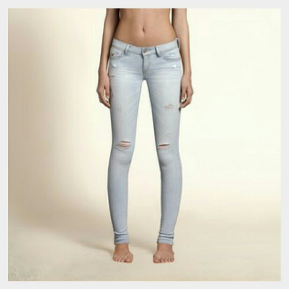 Hollister Destroyed Skinny Jeans