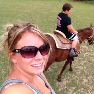 Meet your Posher, Amber