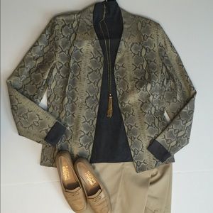 🎉💥HOST PICK🎉💥Vintage Python leather jacket