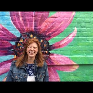 Meet your Posher, Abby