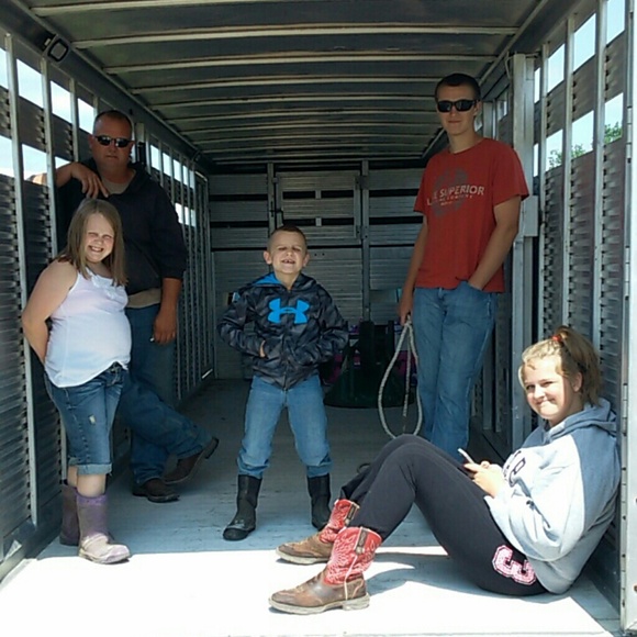 Meet your Posher!! - Picture 2 of 3