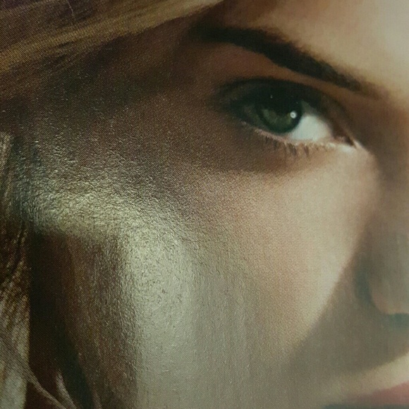 Meet your Posher, Candice