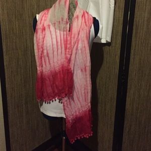 Pink and white tie-dye scarf