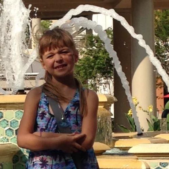 Meet your Posher, Christy