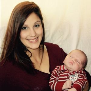 Meet your Posher, Elizabeth