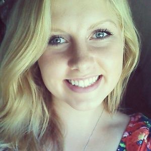 Meet your Posher, Myra