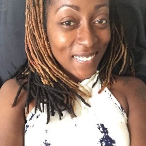 Meet your Posher, Faydra